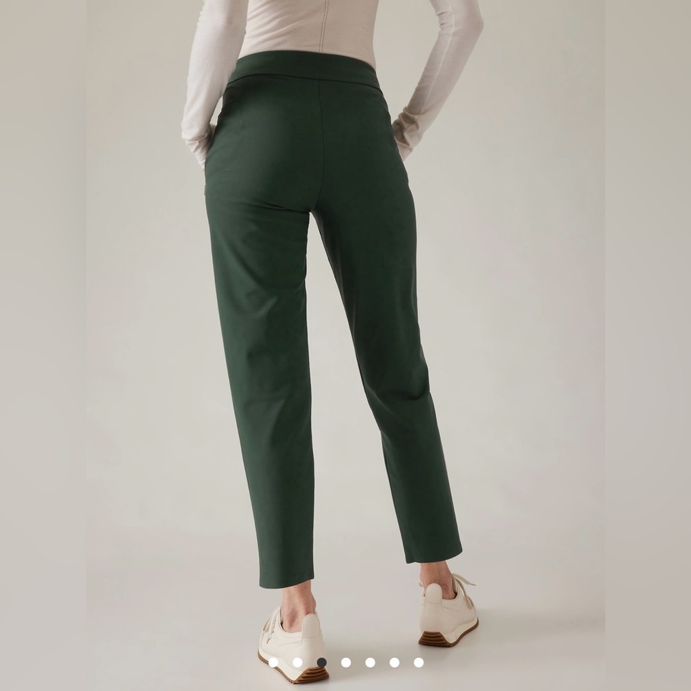 Athleta Stellar Trouser // Seaweed Snack #982872 - Picture 3 of 15